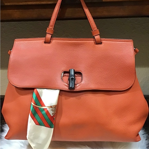 🟠🔴Gucci Bamboo Daily Top Handle Shoulder Bag🟠🔴 - Picture 3 of 16
